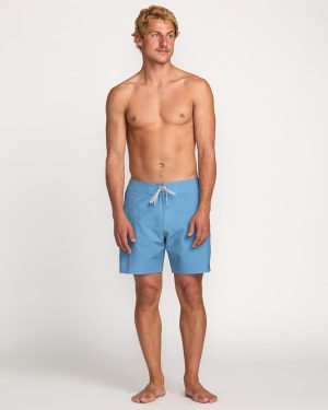 Kirra Pro Performance 18 Boardshorts – Carolina Blue