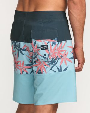 Tribong Pro Boardshorts – Carolina Blue