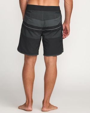 73 Pro Performance 18 Boardshorts – Black