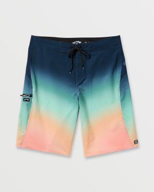 Fluid Pro Performance 21 Boardshorts – Multi
