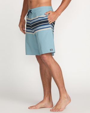 Spinner Lo Tide Boardshorts – Washed Blue