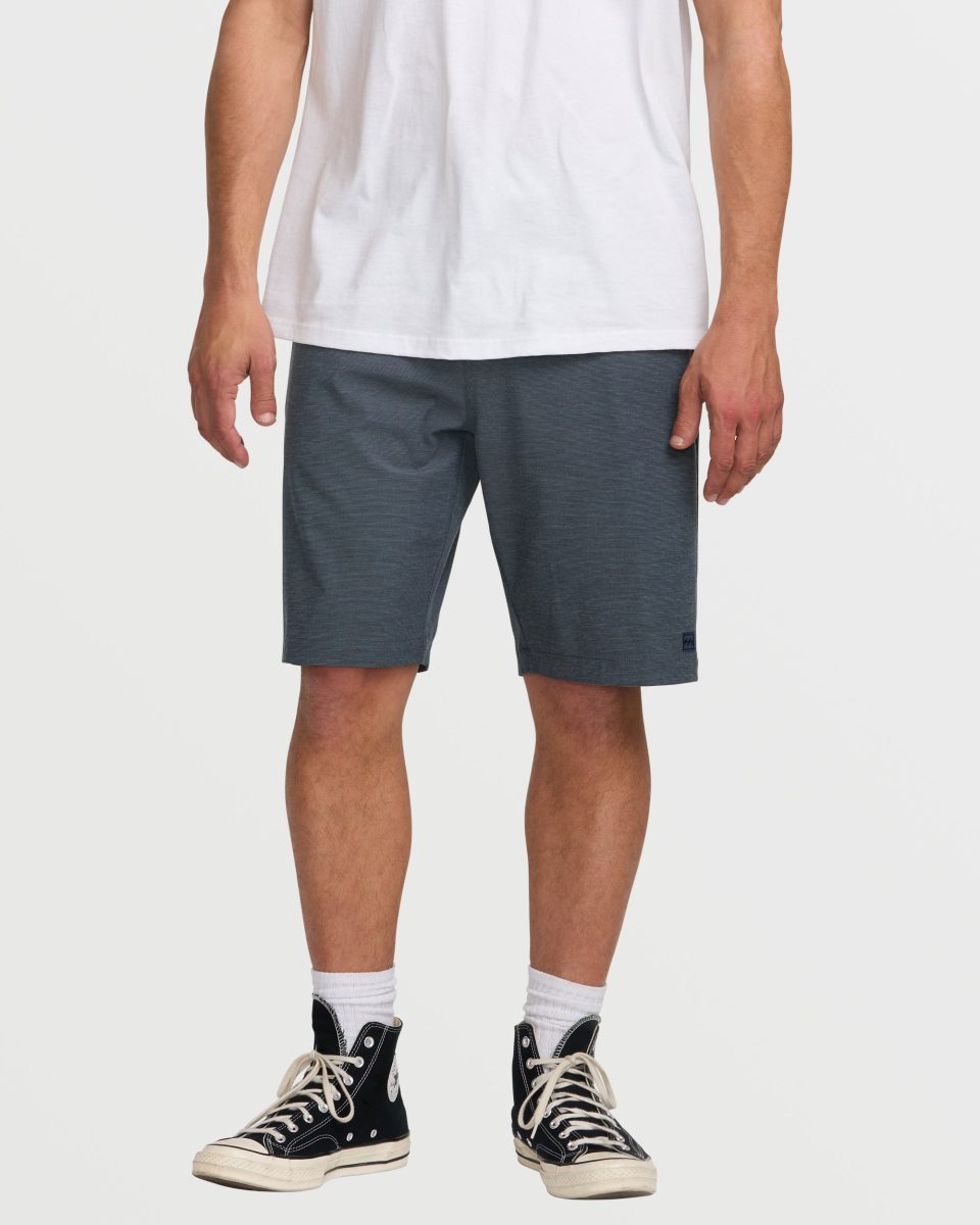 Crossfire Submersible 21 Hybrid Shorts - Navy