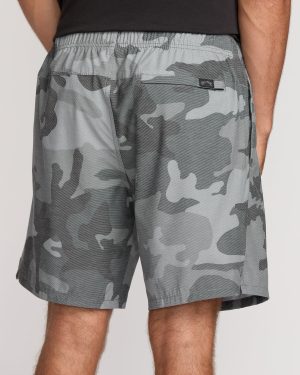 Crossfire Elastic Submersible 18 Hybrid Shorts – Black Camo