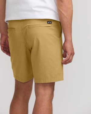 Crossfire Wave Wash Submersible 18 Hybrid Shorts – Khaki