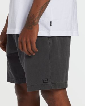 Crossfire Wave Wash Submersible 18 Hybrid Shorts – Washed Black
