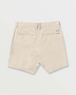 Crossfire Submersible 17 Hybrid Shorts – Sand
