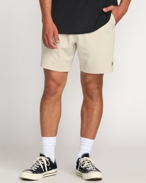 Crossfire Submersible 17 Hybrid Shorts – Sand