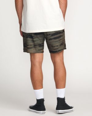 Surftrek Perforated Elastic 17 Hybrid Shorts – Dark Military