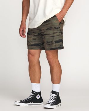 Surftrek Perforated Elastic 17 Hybrid Shorts – Dark Military