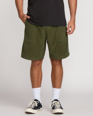 De La Cruz Submersible Hybrid Shorts – Olive