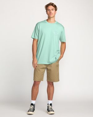 Hollow Premium Tee – Bermuda