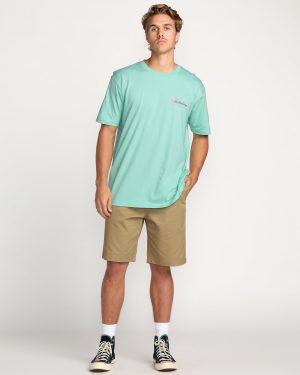Skull Island Premium Tee – Bermuda
