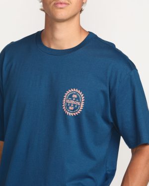 Sun Rays Regular Tee – Deep Blue