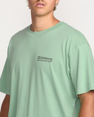 Making Tracks A/Div Tee – Mist Green