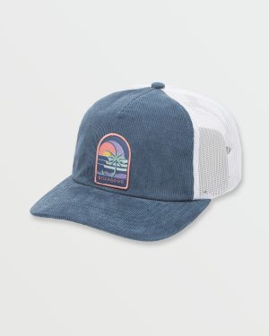 Lounge Trucker Hat – Carolina Blue