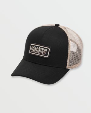 Walled Trucker Hat – Black Sands