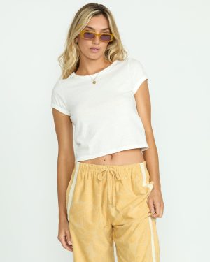 Daily Tee – Salt Crystal