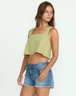 Open Skies Woven Tank – Avocado