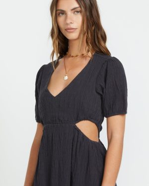 Isn’t She Sweet Dress – Black Sands