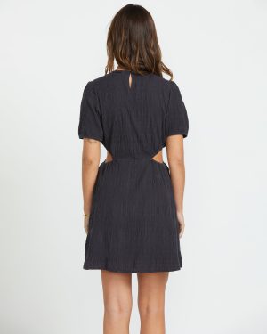 Isn’t She Sweet Dress – Black Sands