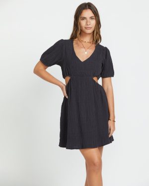 Isn’t She Sweet Dress – Black Sands