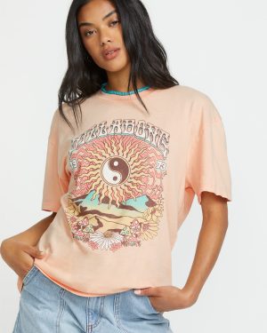 In The Balance Tee – Soft Peach