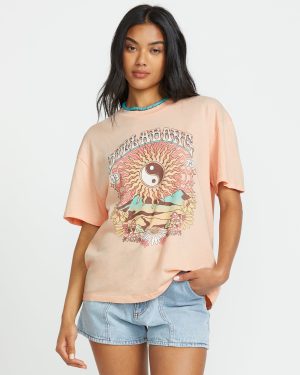 In The Balance Tee – Soft Peach