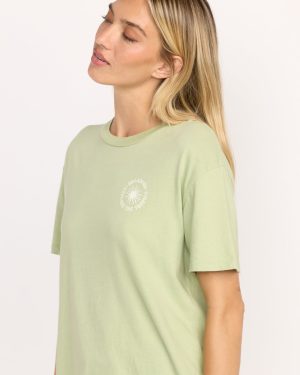 Paradise Calling Tee – Pistachio