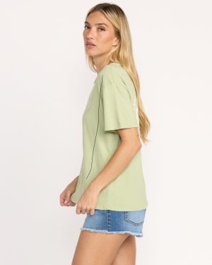 Paradise Calling Tee – Pistachio