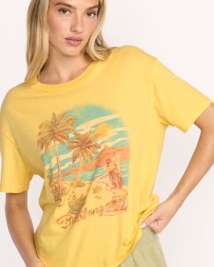 Trouble In Paradise Tee – Fresh Squeezed