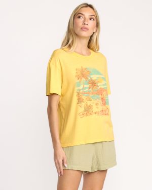 Trouble In Paradise Tee – Fresh Squeezed