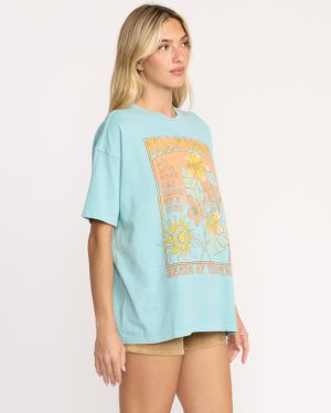 Daylight Blooms Tee – Misty Blue