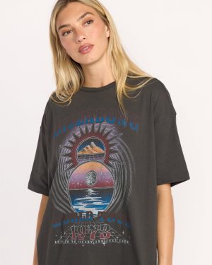 Focus Tour Tee – Off Black