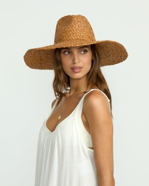 Sea Mist Hat – Sandalwood