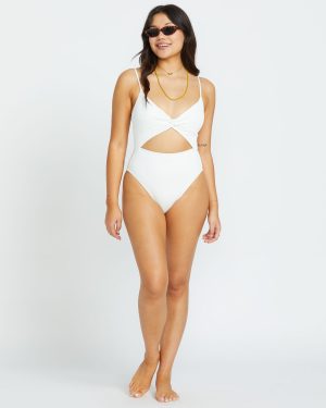 Salt And Sol Mika One-Piece Swimsuit – Salt Crystal