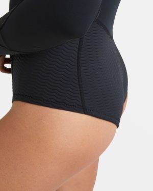 Salty Dayz Natural Flatlock Long Sleeve Springsuit – Black