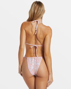 The Tropics Call Remi Triangle Bikini Top – Feelin Peachy