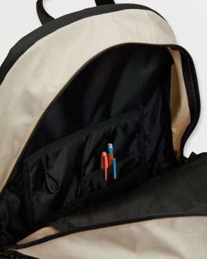 Command 29L Large Backpack – Sand Heather