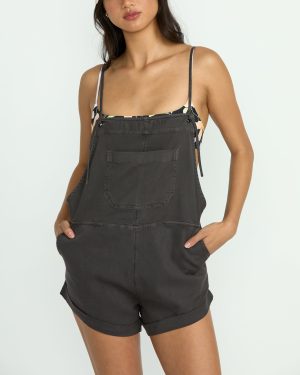 Wild Pursuit Romper – Off Black